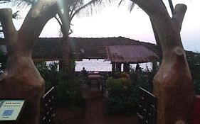 Avalon Sunset Hotel & Bar And Restaurant